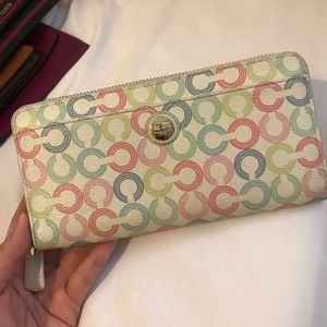 Coach wallet